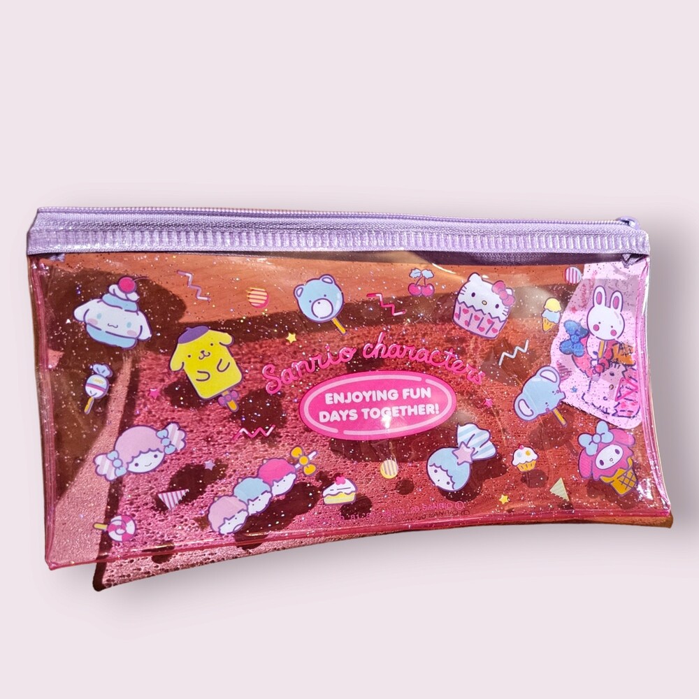 Sanrio bundle - Picture 2 of 7